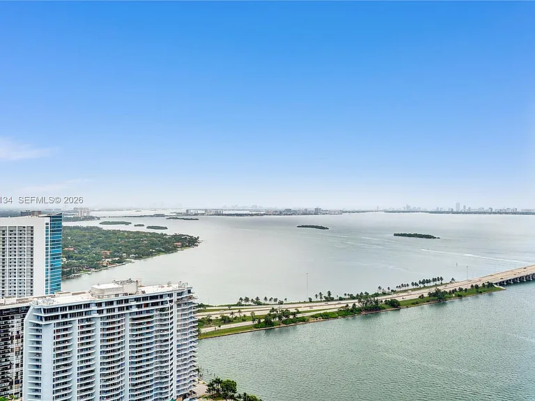 501 NE 31st St #Penthouse 4102 — Photo 40