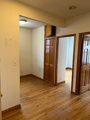 Rented by Roz Khan, LREB | media 3