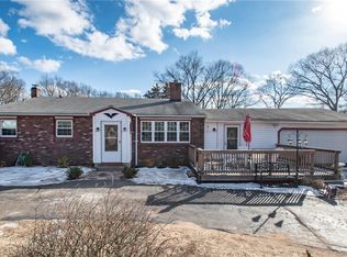 1 Coventry Cir, North Haven, CT 06473