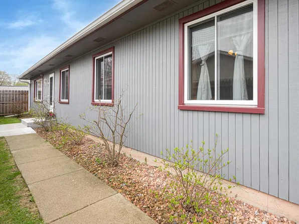 12539 Timber Ridge DRIVE, Pleasant Prairie, WI 53158