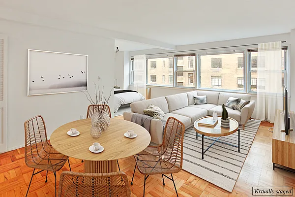 Rented by Engelman And Co | media 7