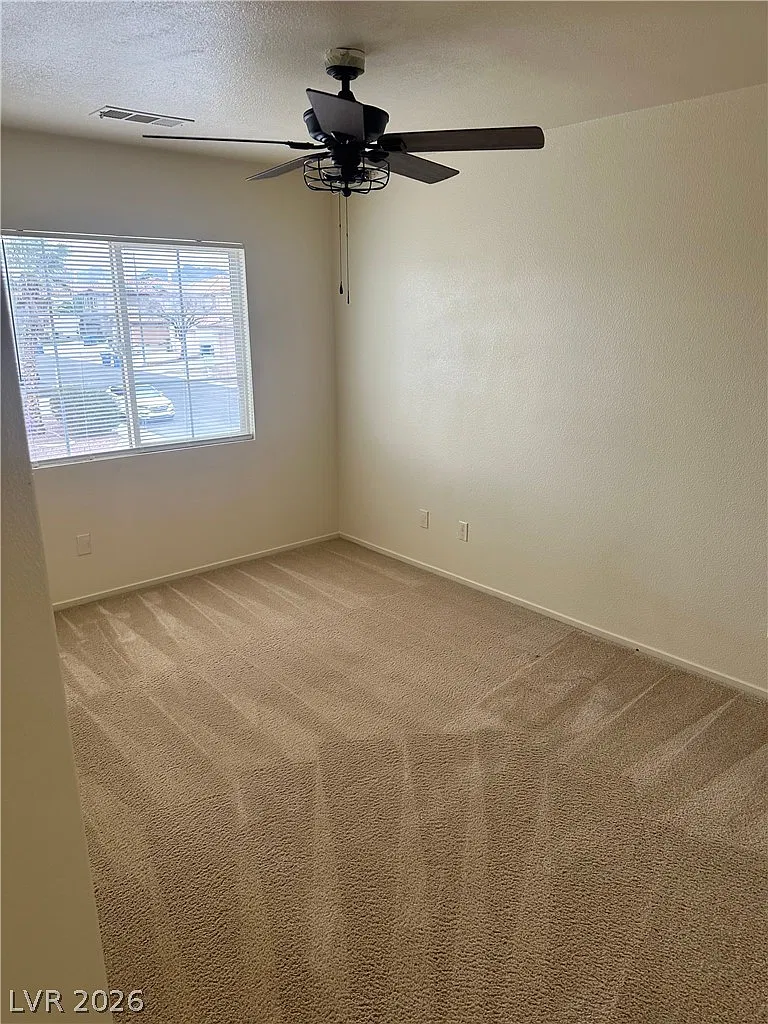 4 bed, 2.5 bath, 1741 sqft, $2,195 — Photo 3