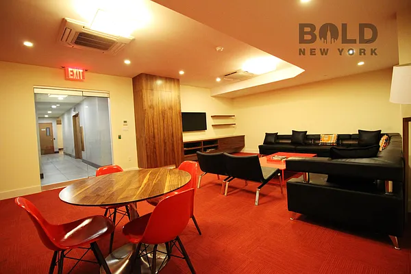 Rented by Bold New York | media 30