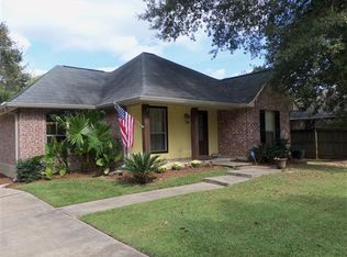 3515 Hemlock St, Zachary, LA 70791