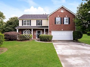 3470 Brushy Wood Dr, Loganville, GA 30052