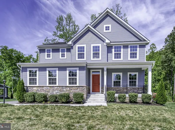 8600 Kingsland Park Dr, North Chesterfield, VA 23237
