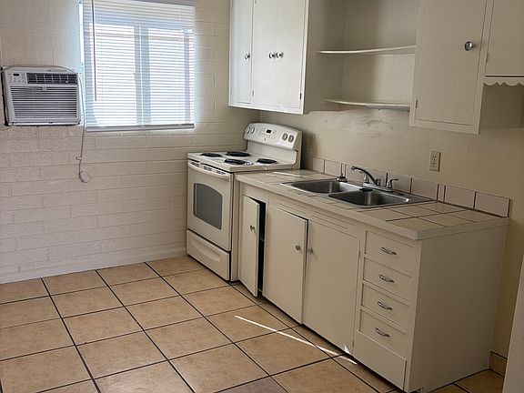 3rd image of 8240 E 1st Ave #4