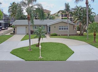 418 Willet Ave, Naples, FL 34108