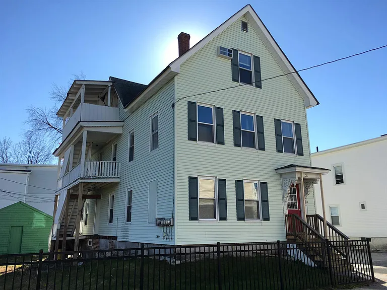 26 Bath St #3 — Photo 1