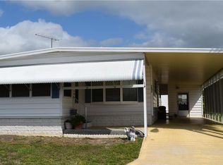 7042 El Conquistador St, Zephyrhills, FL 33541