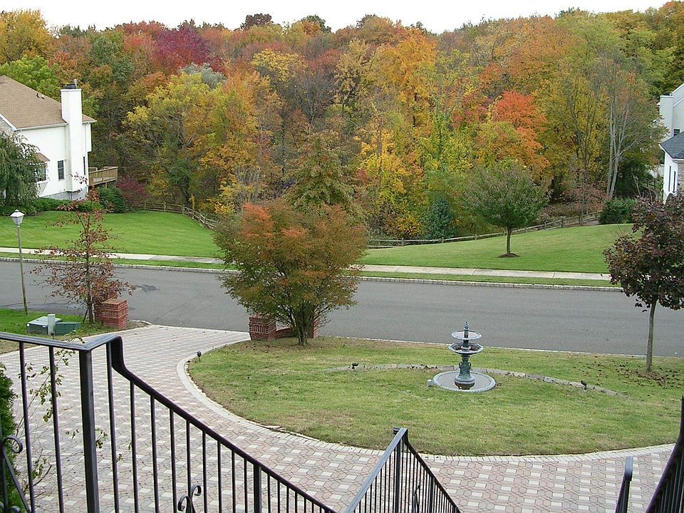 16 Hillside Dr, East Hanover, NJ 07936 Zillow