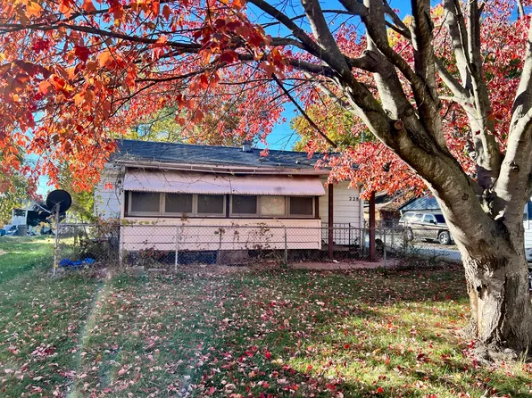 228 Tennessee Ave, Danville, IL 61832