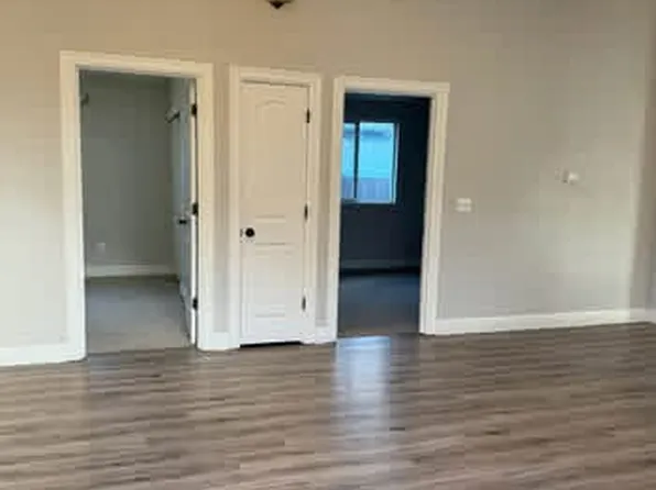 (undisclosed Address), Salem, OR 97301