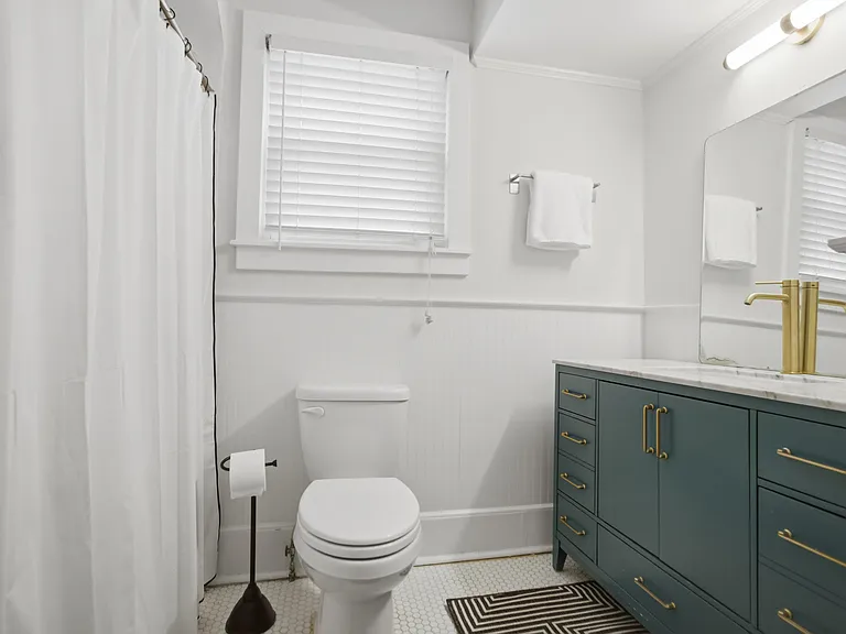 57 Darlington Ave — Photo 15