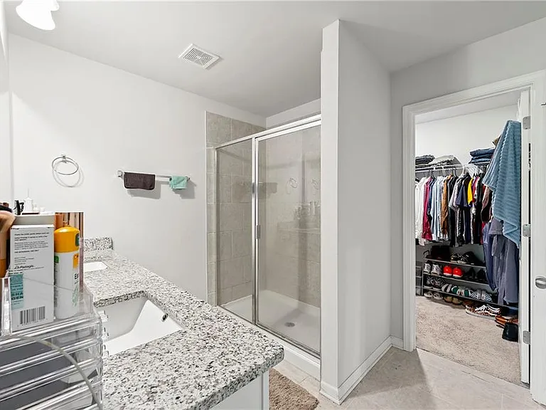 1840 Fabian Way — Photo 18