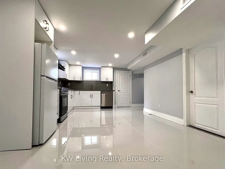 311 Boisdale Ave #BASEMENT — Photo 19