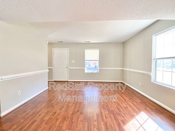 4th image of 603 Cristal Dr