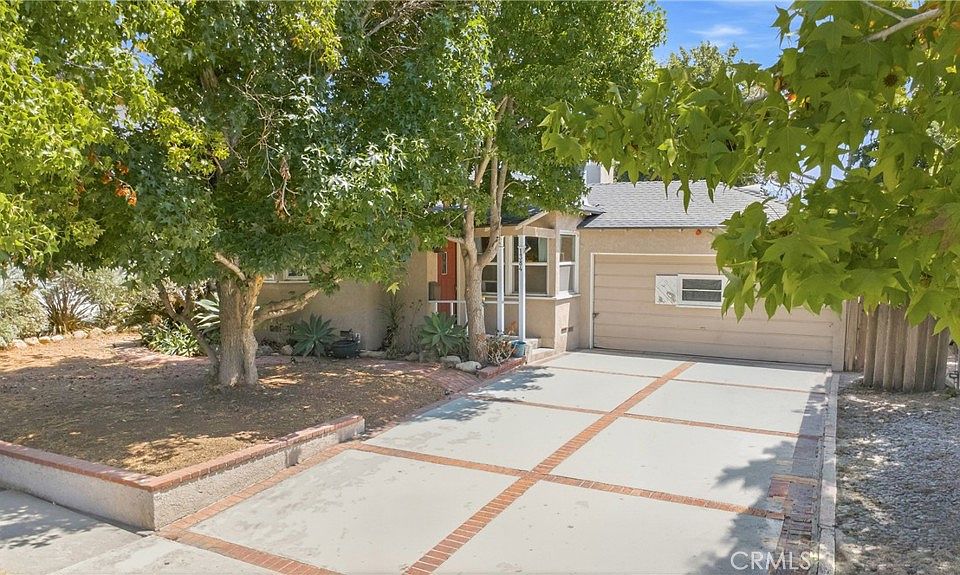 1st image of 1384 Palms Blvd
