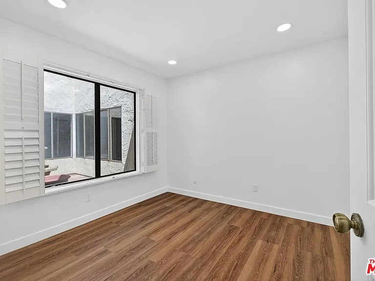 7652 Quimby Ave — Photo 19