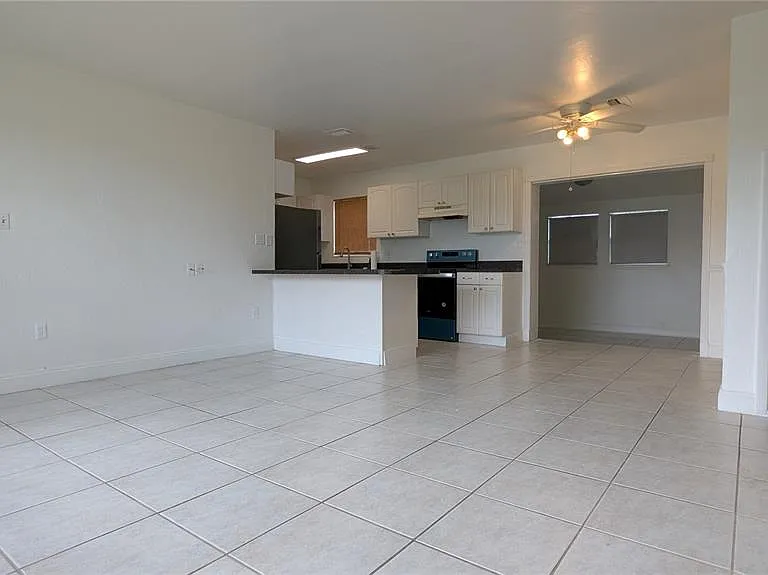 21298 Percy Ave — Photo 11