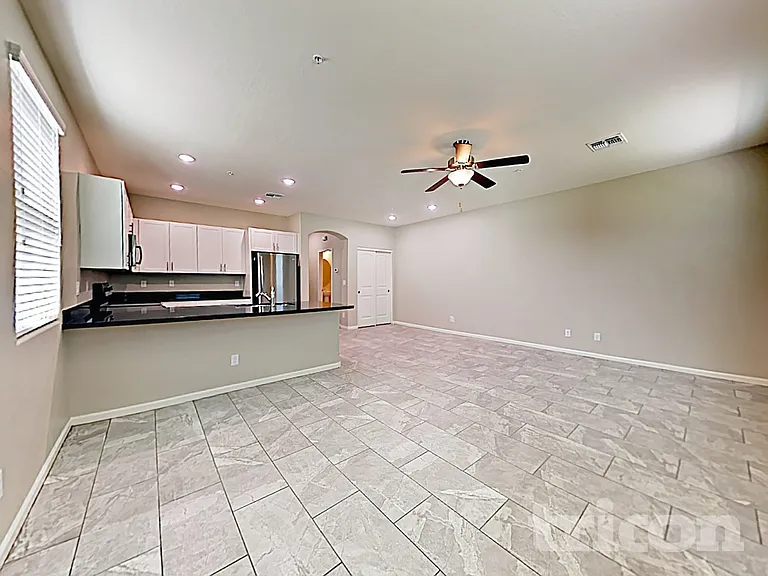 28955 N 124th Gln — Photo 4