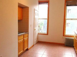 84 Berry St APT 3R, Brooklyn, NY 11249