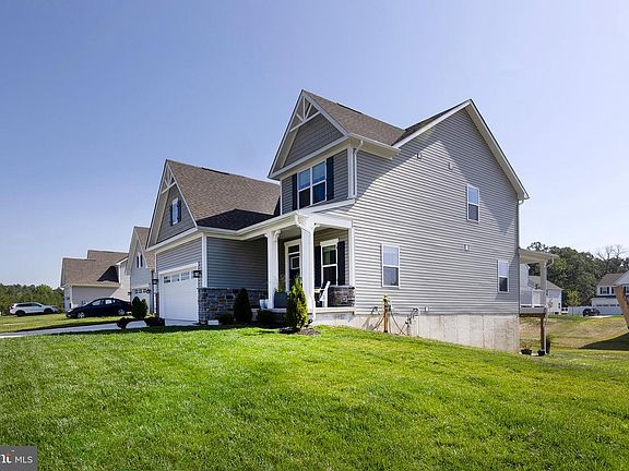 3rd image of 17 Sequoia Ct