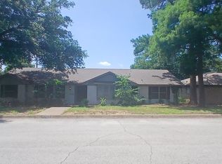7274 Yolanda Dr, Fort Worth, TX 76112