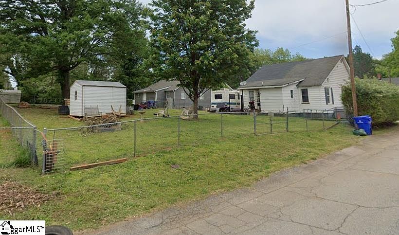 2nd image of 540 4th Ave #27-D
