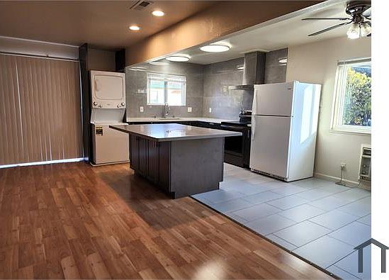 4th image of 650 Belladonna Ct APT 4