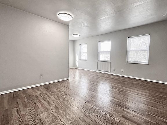5th image of 4250 Miami St APT 11