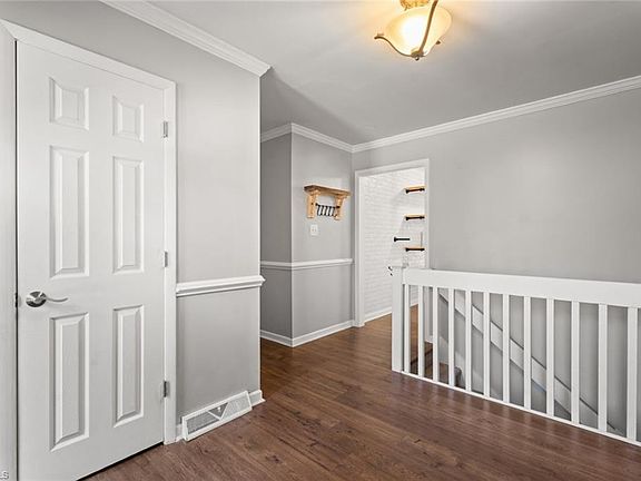 4th image of 312 Heatherford Dr