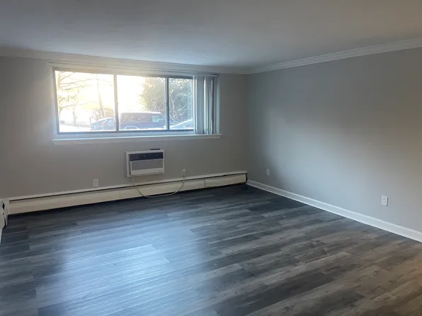 519 Washington St, Brookline, MA