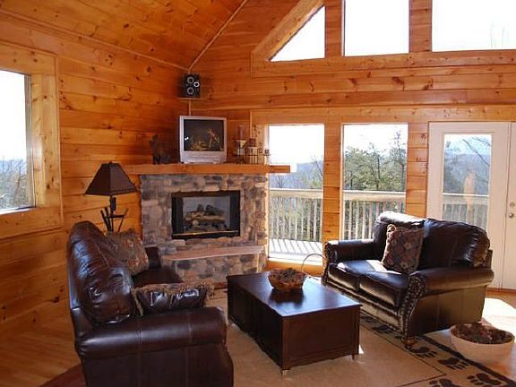 2nd image of 14075 Highway 136 W