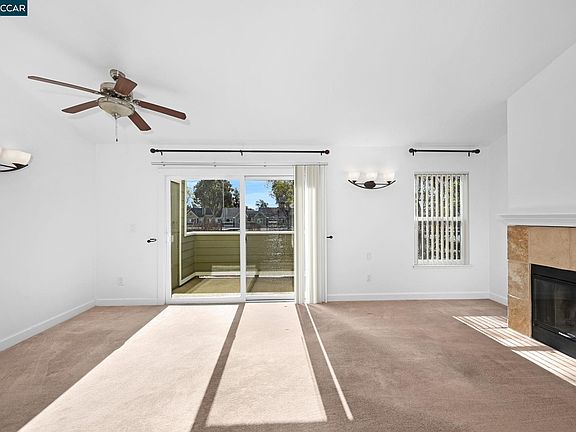 4th image of 140 Reflections Dr APT 21