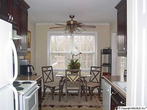 3rd image of 406 Stoney Mountain Dr