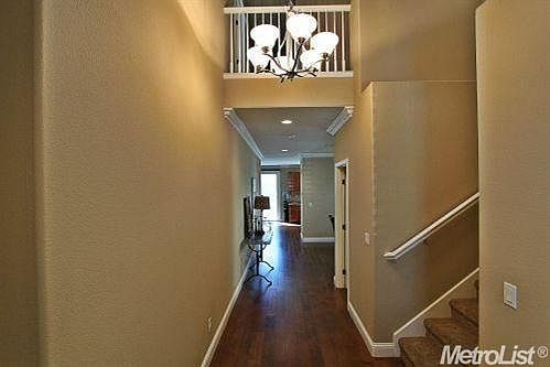 2nd image of 499 Hatheway Ct