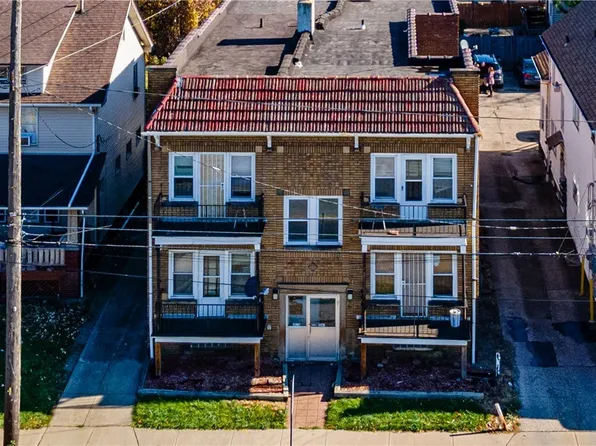 3581 W 105th St, Cleveland, OH 44111
