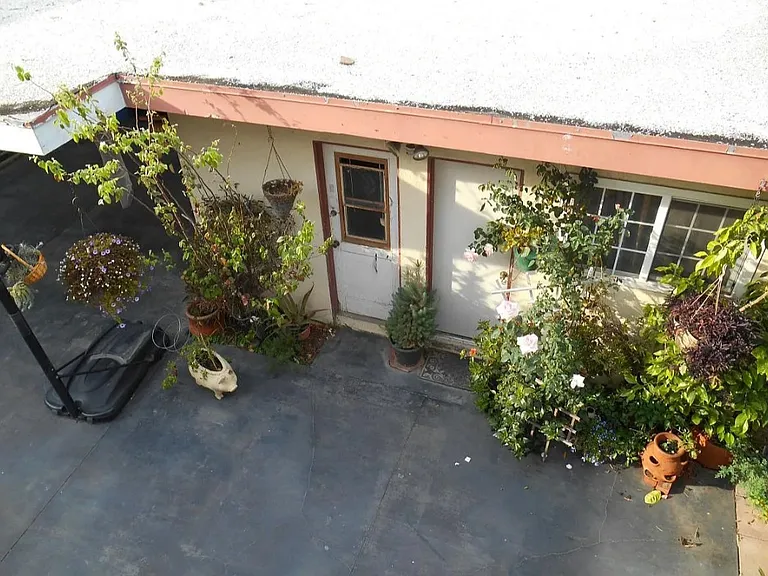 8647 Higuera St #B — Photo 1