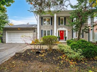 1230 Fleet St, Mississauga, ON L5H3P5