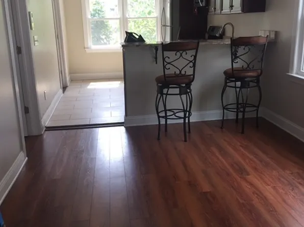 164 West 4th Street image 2 of 7