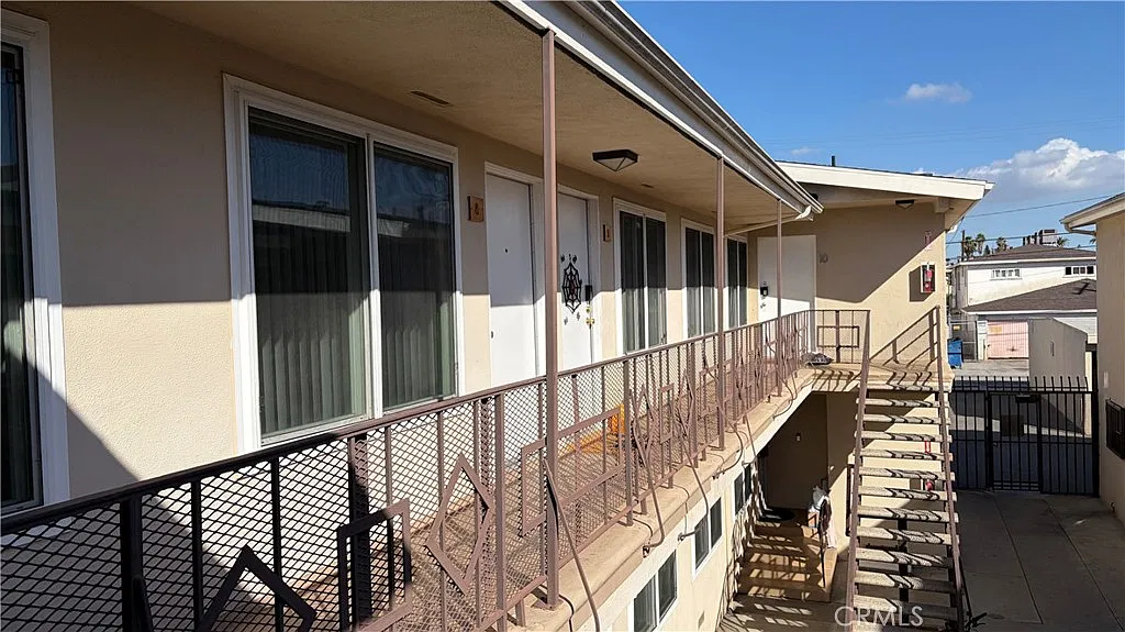 1 bed, 600 sqft, $1,995 — Photo 2