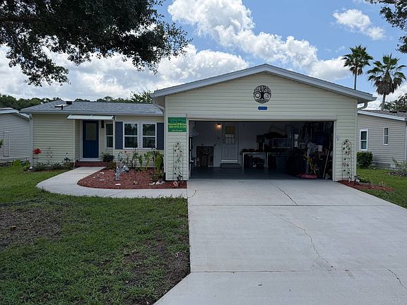 3rd image of 4521 Coquina Crossing Dr