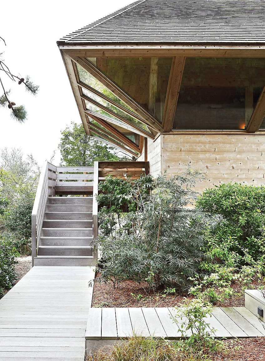 Spectacular Modern — Photo 2