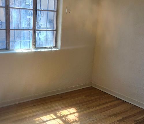 4th image of 218-224 Morningside Dr SE #222