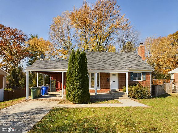 5th image of 14700 Darbydale Ave