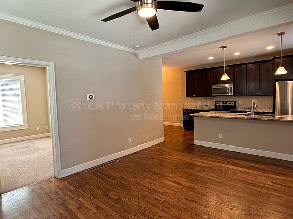 2nd image of 2118 E 21st Ave