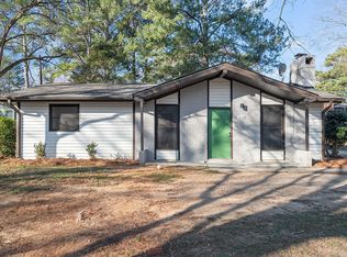808 Fitzgerald Dr, Raleigh, NC 27610