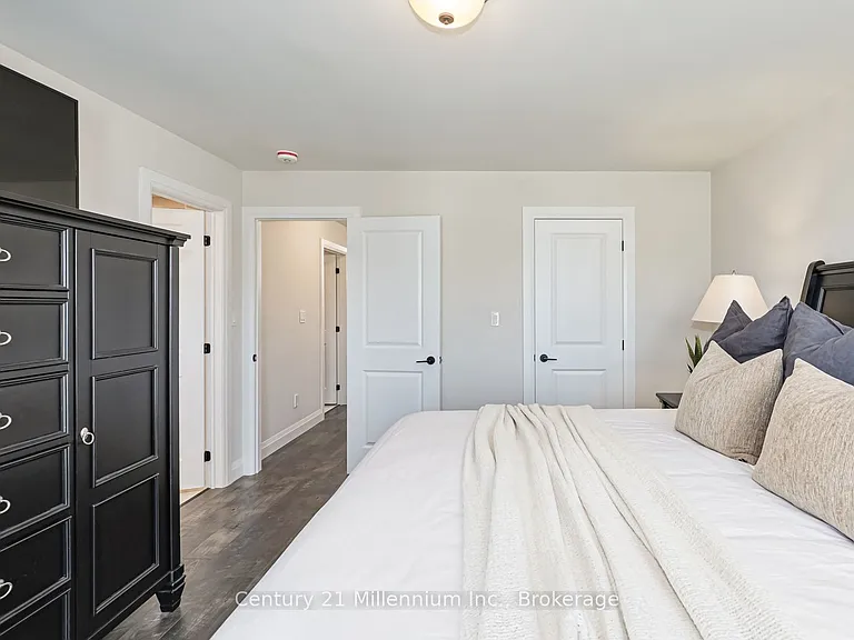 168 Yellow Birch Cres — Photo 21