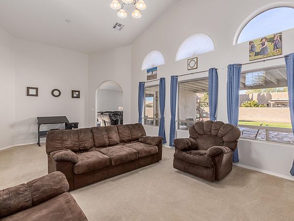3rd image of 1459 N Camino Villa Bonita